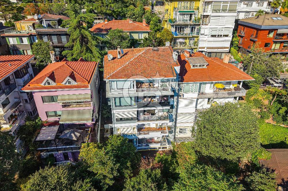 Satılık - Küçükbebek'te Tamamen Yenilenmiş Boğaz Manzaralı 3+1 Daire