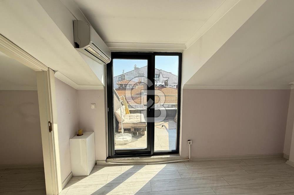 MODA CAFERAĞA'DA YENİ BİNADA DENİZ MANZARALI TERASLI SATILIK 2+1