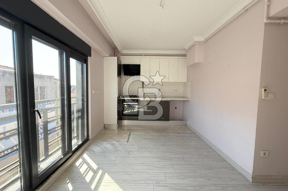 MODA CAFERAĞA'DA YENİ BİNADA DENİZ MANZARALI TERASLI SATILIK 2+1