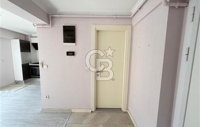 MODA CAFERAĞA'DA YENİ BİNADA DENİZ MANZARALI TERASLI SATILIK 2+1