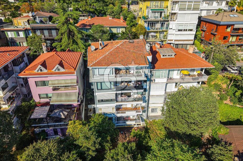 Satılık - Küçükbebek'te Tamamen Yenilenmiş Boğaz Manzaralı 3+1 Daire