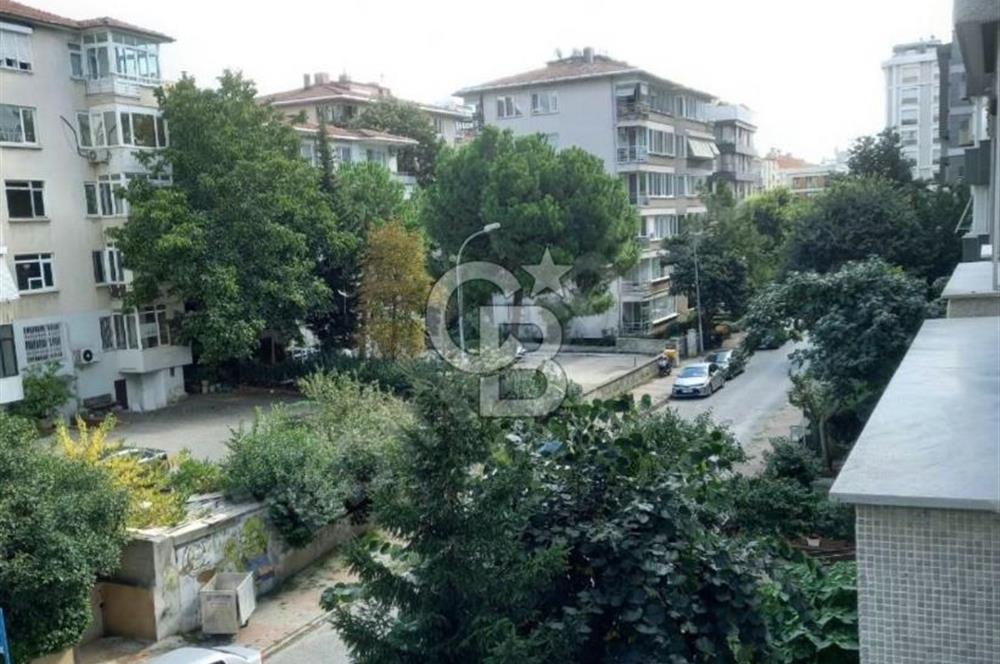 Caddebostan Topağaç Sokak’ta 3+1 Kiralık Daire – Eşyalı veya Eşyasız Seçenekli