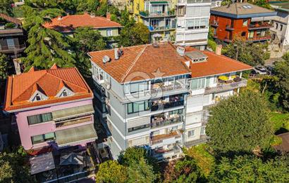 Satılık - Küçükbebek'te Tamamen Yenilenmiş Boğaz Manzaralı 3+1 Daire