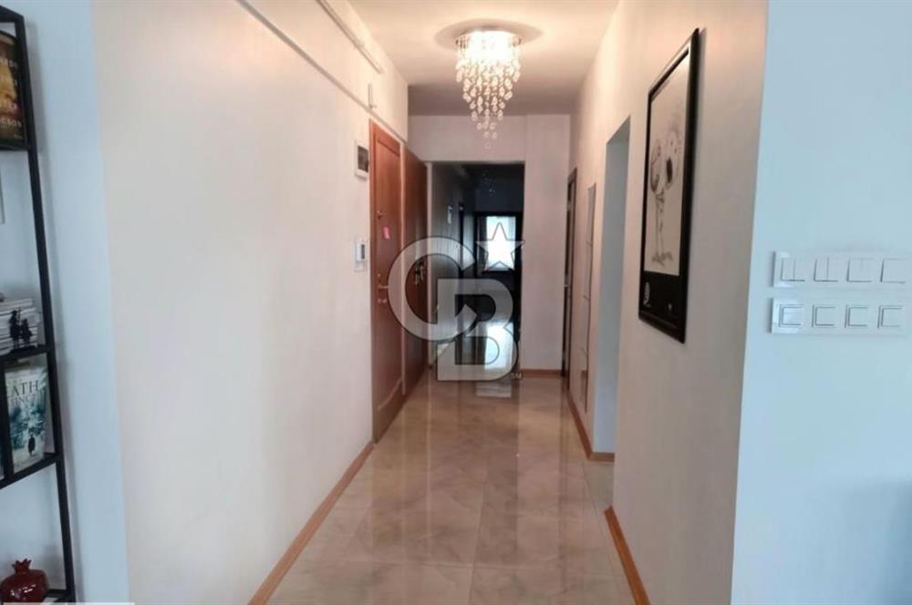 Caddebostan Topağaç Sokak’ta 3+1 Kiralık Daire – Eşyalı veya Eşyasız Seçenekli
