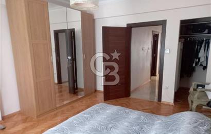 Caddebostan Topağaç Sokak’ta 3+1 Kiralık Daire – Eşyalı veya Eşyasız Seçenekli