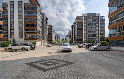 BURSA YILDIRIM MİLLET MAH. NURİPEK REZİDANS'TA SATILIK 3+1 DAİRE