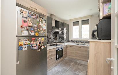 CADDEBOSTAN SAHİLDE, GÖZTEPE PARKI YAKINI 2+1 KİRALIK DAİRE