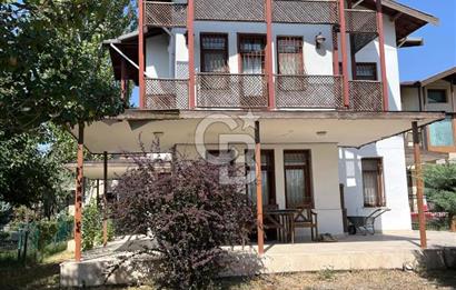 CB VİZYON SITKI ŞİMŞEK'TEN DOKTORLAR SİTESİNDE SATILIK VİLLA