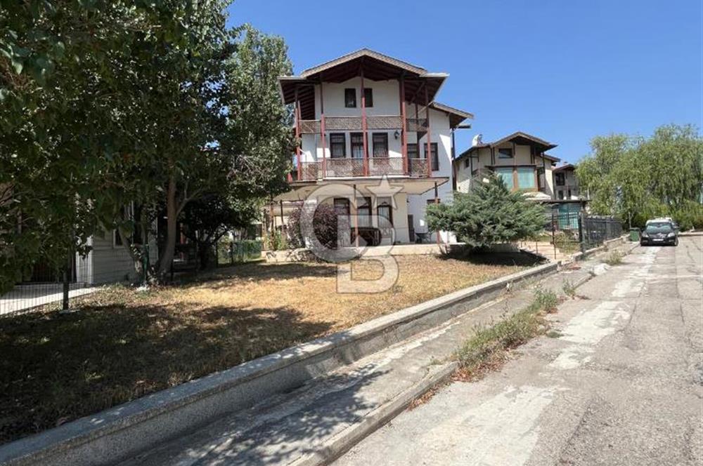 CB VİZYON SITKI ŞİMŞEK'TEN DOKTORLAR SİTESİNDE SATILIK VİLLA