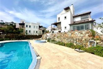 Bodrum Gümüşlük Koyunbaba Satılık Manzaralı Villa
