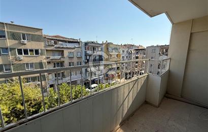 İzmir Bornova'da Üniversite yakını Satılık Daire
