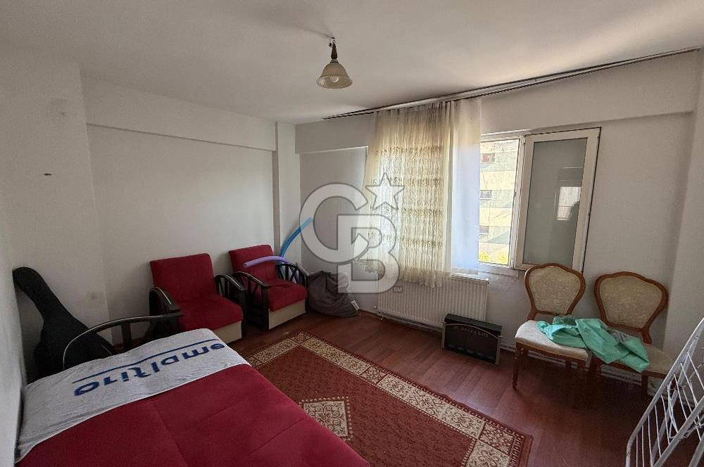 İzmir Bornova'da Üniversite yakını Satılık Daire