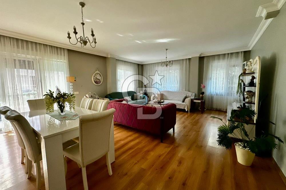 KÜÇÜKDEVECİ KONAKLARI'N DA SATILIK 3+1 BAHÇE KATI