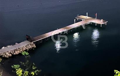 İSTANBUL BÜYÜK ÇEKMECE'DE DENİZ KENARIN'DA SATILIK VİLLA