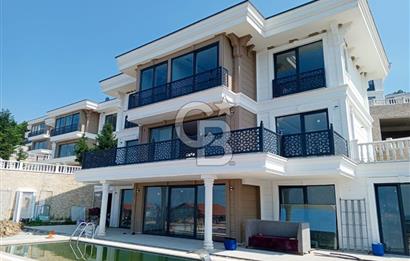 SAPANCA GÖL MANZARALI LÜKS KONAK MODERN MİMARİ