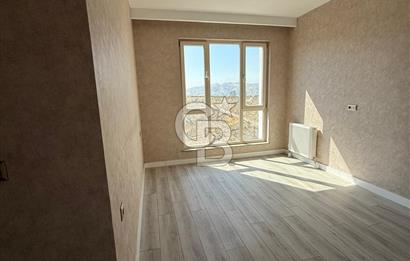 GAMADOR BULVAR 24.KAT ORMAN CEPHE 2,5 +1 SATILIK LÜX DAİRE