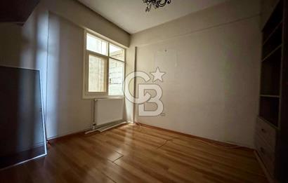 Poligonda Merkezi Konumlu Doğalgazlı Satılık 3+1 Daire 