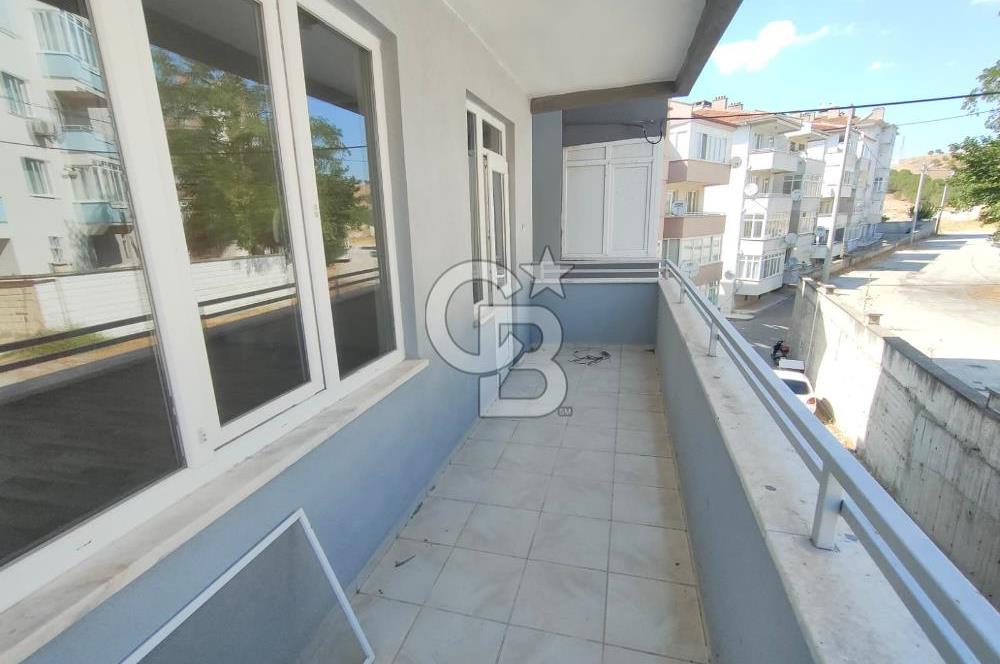 CB KiNG'DEN TOYGAR MAHALLESİNDE ARAKAT 2+1 KİRALIK DAİRE