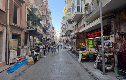 Karşıyaka Çarşıda Devren Kuaför Hazır Düzen