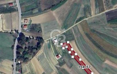CB Fly'dan köy içine ve sahillere yakın 2716 m2 tarla