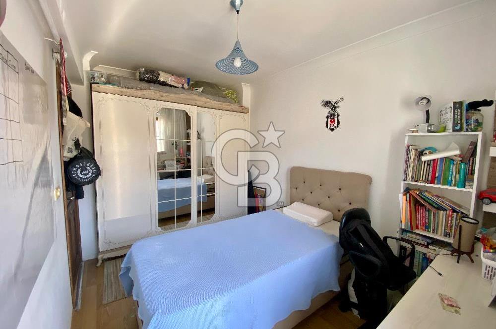 Bornova Erzenede Merkezi Konumlu Ara Kat Geniş 2+1  Daire 