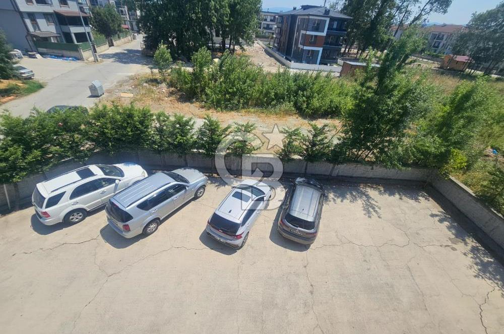 Şehrin Merkezinde,Şehir Gürültüsünden Uzak Yaşam