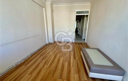 Poligonda Merkezi Konumlu Doğalgazlı Satılık 3+1 Daire 
