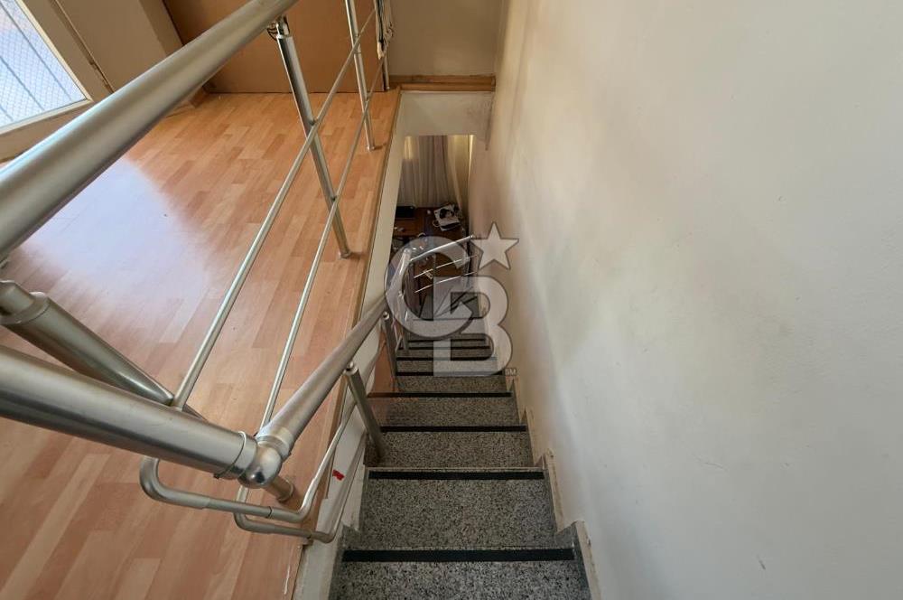 FINDIKLI MERKEZ'DE TERASLI FERAH 3+2 ÇİFT GİRİŞLİ SATILIK DAİRE