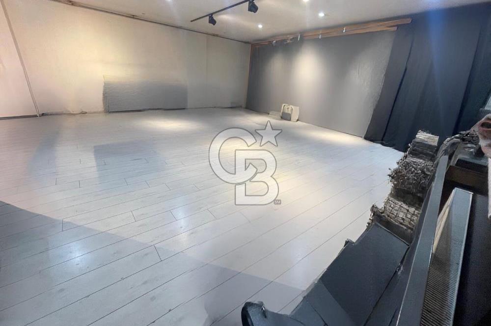 Bahçelievler 6. Cadde de Müthiş Konumda Satılık Dükkan