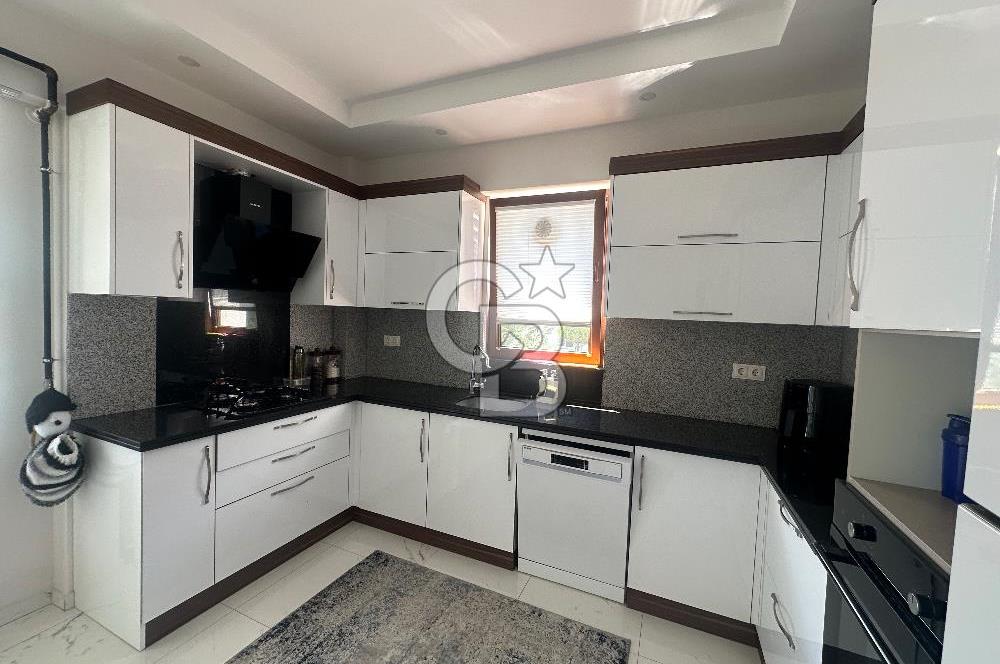 *DENİZ VE ŞEHİR MANZARALI, GENİŞ 4+1 DAİRE!*