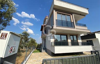 GÜRE' DE DAĞ DENİZ MANZARALI 3+1 SATILIK VİLLA