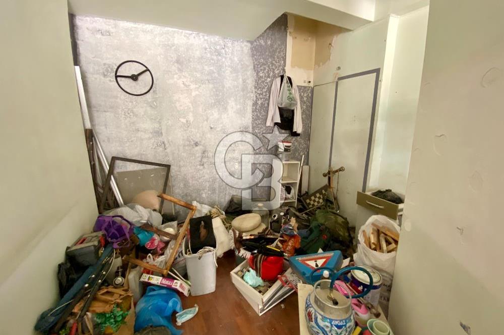 Bornova Özkanlar Pazar Yeri Yakını Satılık İş Yeri 