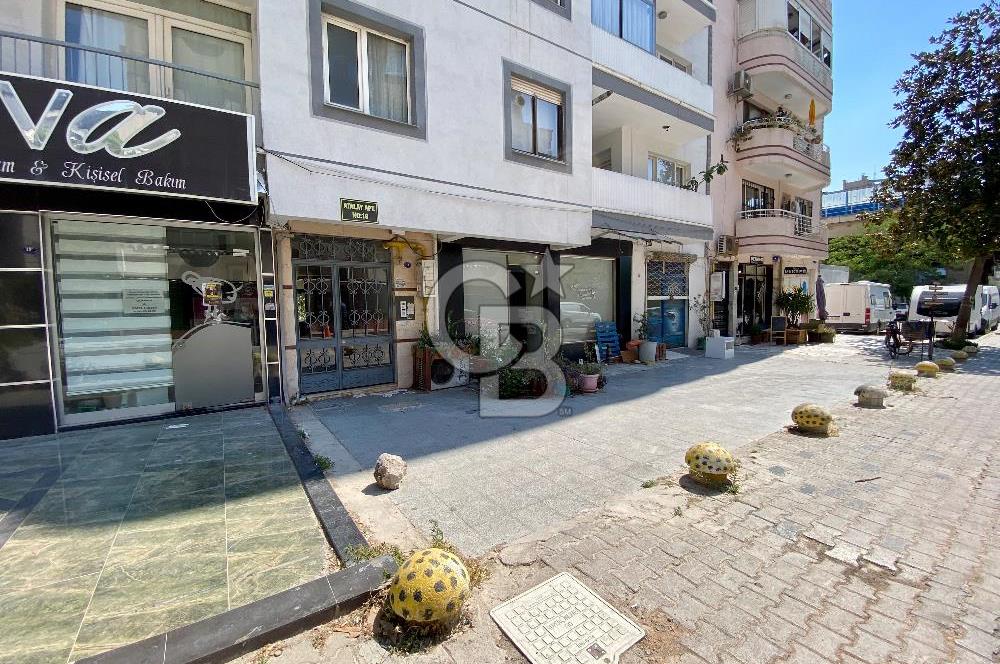 Bornova Özkanlar Pazar Yeri Yakını Satılık İş Yeri 
