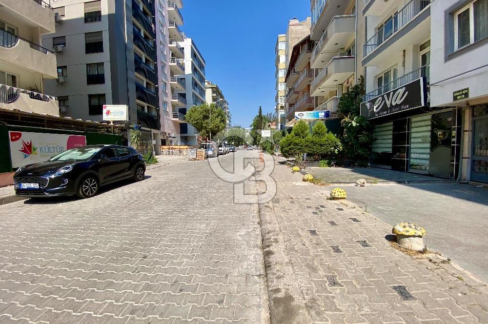 Bornova Özkanlar Pazar Yeri Yakını Satılık İş Yeri 