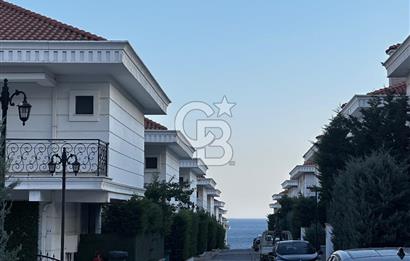 Beylikdüzü West İstanbul Marina Asrın Konakları Satılık 3+1 Katlı villa