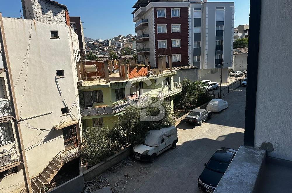 Menemende 2+1 satılık sıfır daire 