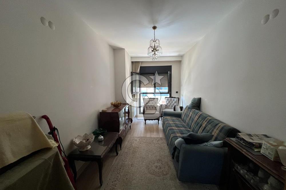 Karşıyaka Örnekköy'de Medical Point Yakını 2+1 Satılık Daire