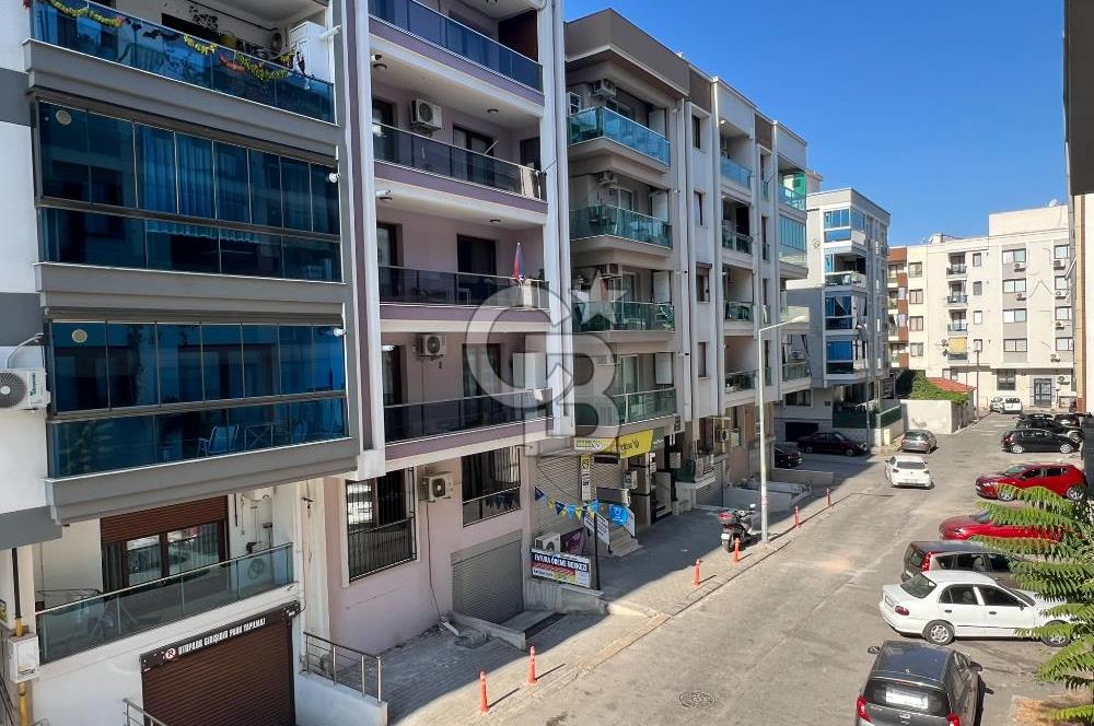 Karşıyaka Örnekköy'de Medical Point Yakını 2+1 Satılık Daire