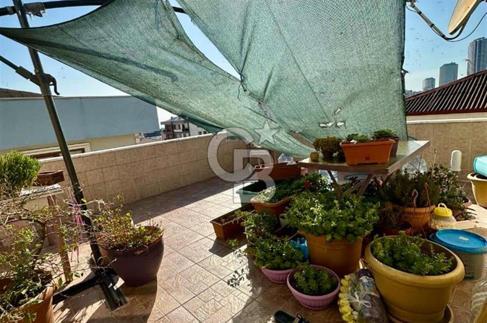 KARTAL METROYA YAKIN GENİŞ TERASLI, FERAH ÇATI KATI!