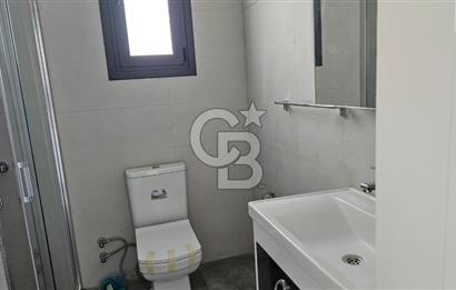 Ortaköy Bölgesinde Satılık 2+1 Daire !!!