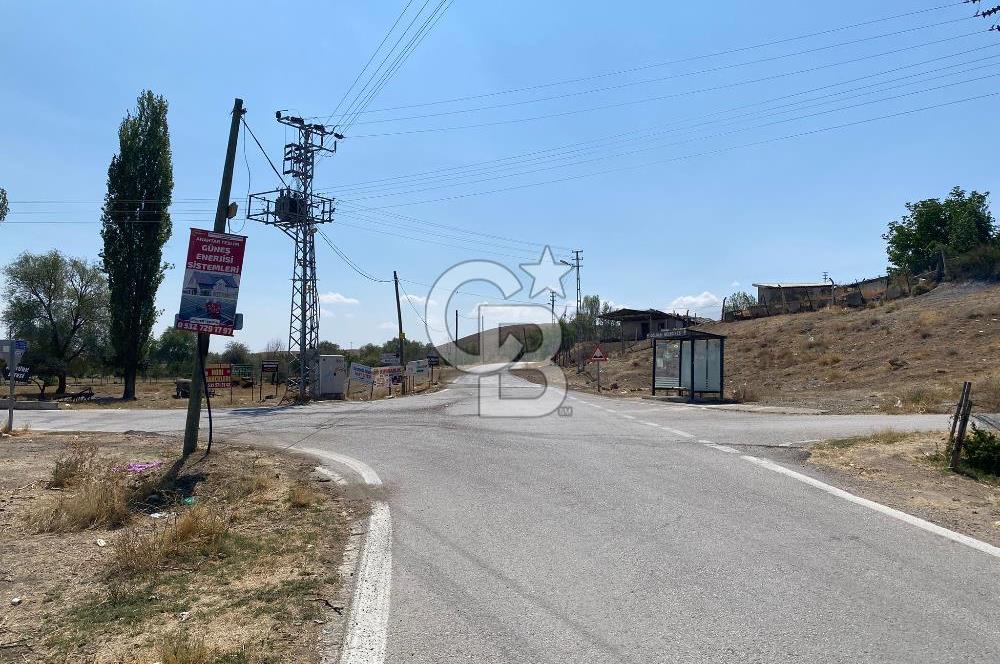 CB YELİZ AKSOY'DAN GÖLBAŞI HACIMURATLI KÖY İÇİNDE SATILIK ARSA