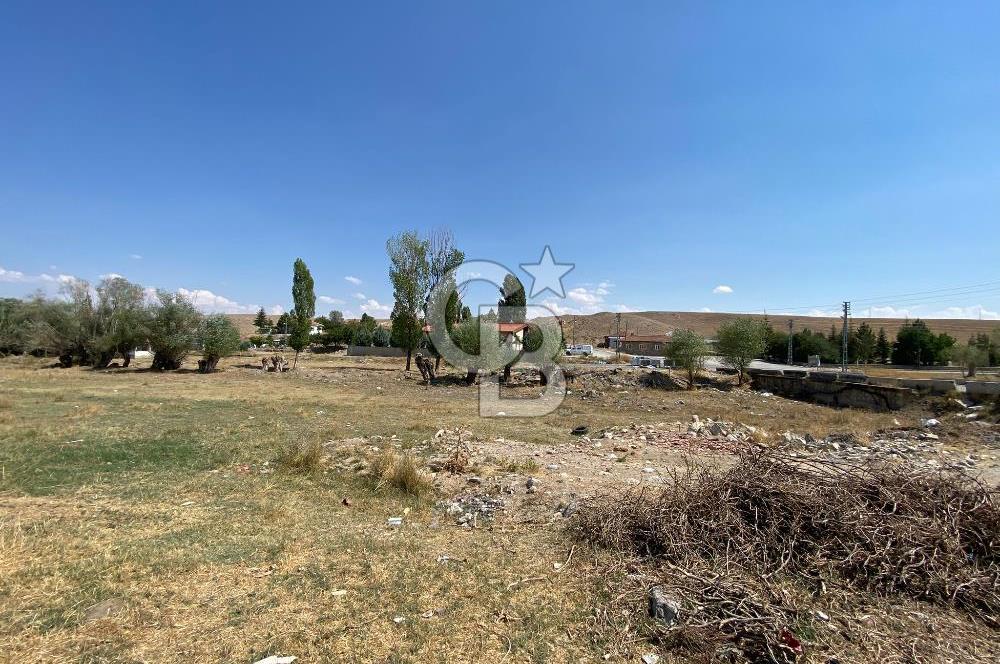 CB YELİZ AKSOY'DAN GÖLBAŞI HACIMURATLI KÖY İÇİNDE SATILIK ARSA