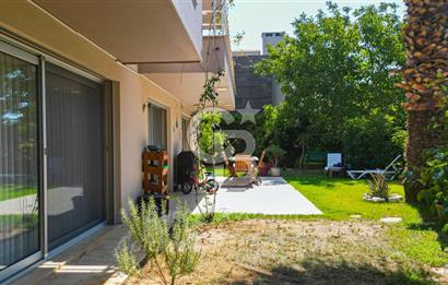 Güzelbahçe Kahramandere Mah. Mimarka Uğur Sitesi Havuzlu Satılık Villa