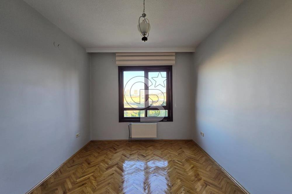 ETİMESGUT AYYILDIZ MAH. YÜZME HAVUZLU SİTEDE 3+1 DAİRE