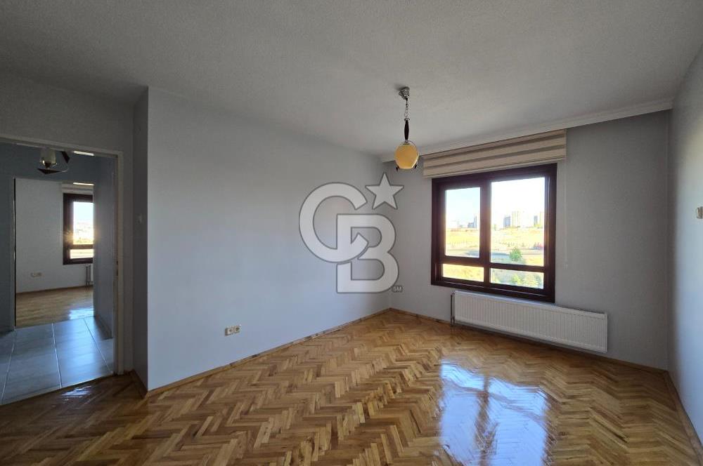 ETİMESGUT AYYILDIZ MAH. YÜZME HAVUZLU SİTEDE 3+1 DAİRE