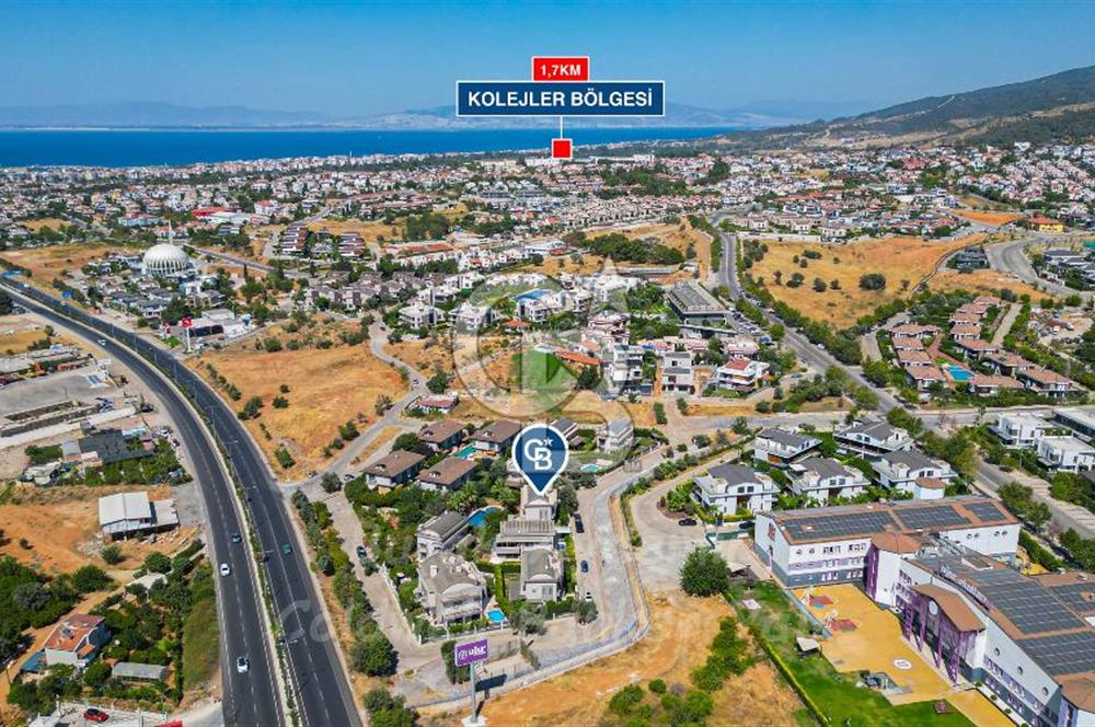 Güzelbahçe Kahramandere Mah. Mimarka Uğur Sitesi Havuzlu Satılık Villa
