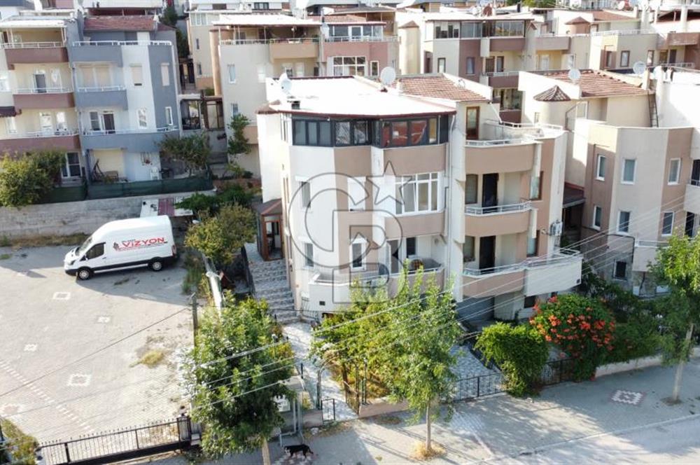 CB KİNG'DEN MALTEPE MAHALLESİNDE 4+1 TRİPLEKS SATILIK VİLLA
