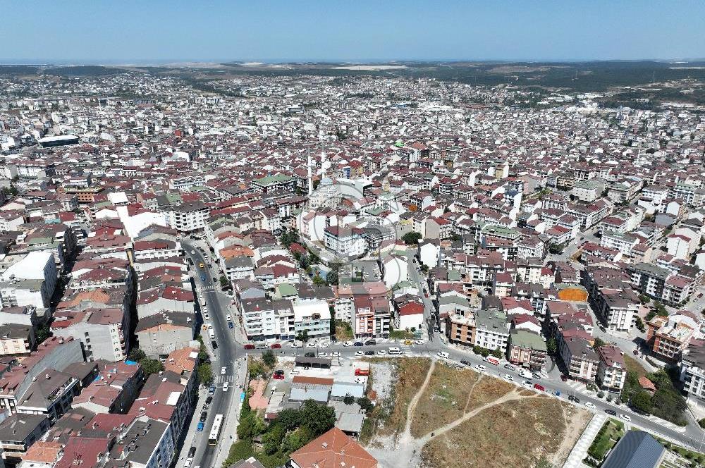 ARNAVUTKÖY'DE MERKEZDE SATILIK ARSA