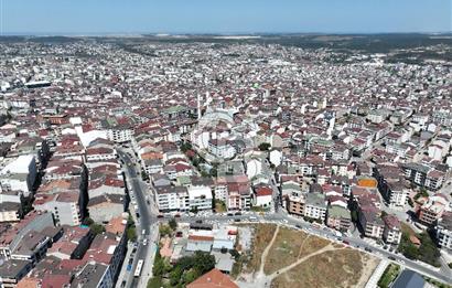 ARNAVUTKÖY'DE MERKEZDE SATILIK ARSA