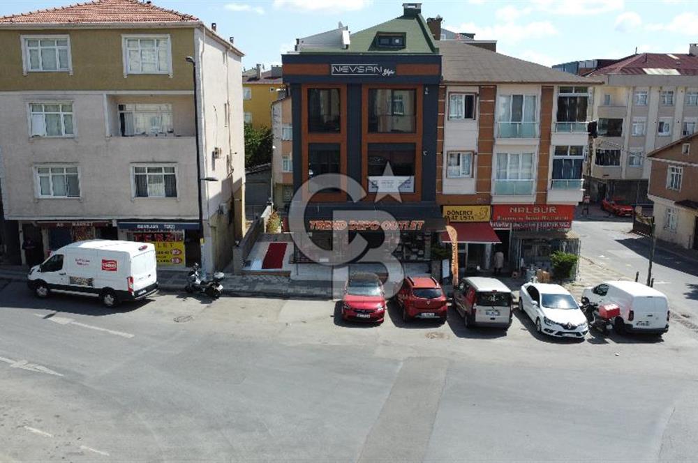 Ümraniye Altınşehirde Cadde Üzeri Fırsat Depolu Dükkan